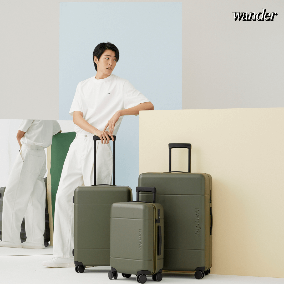 Wander Medium Size 24" Luggage